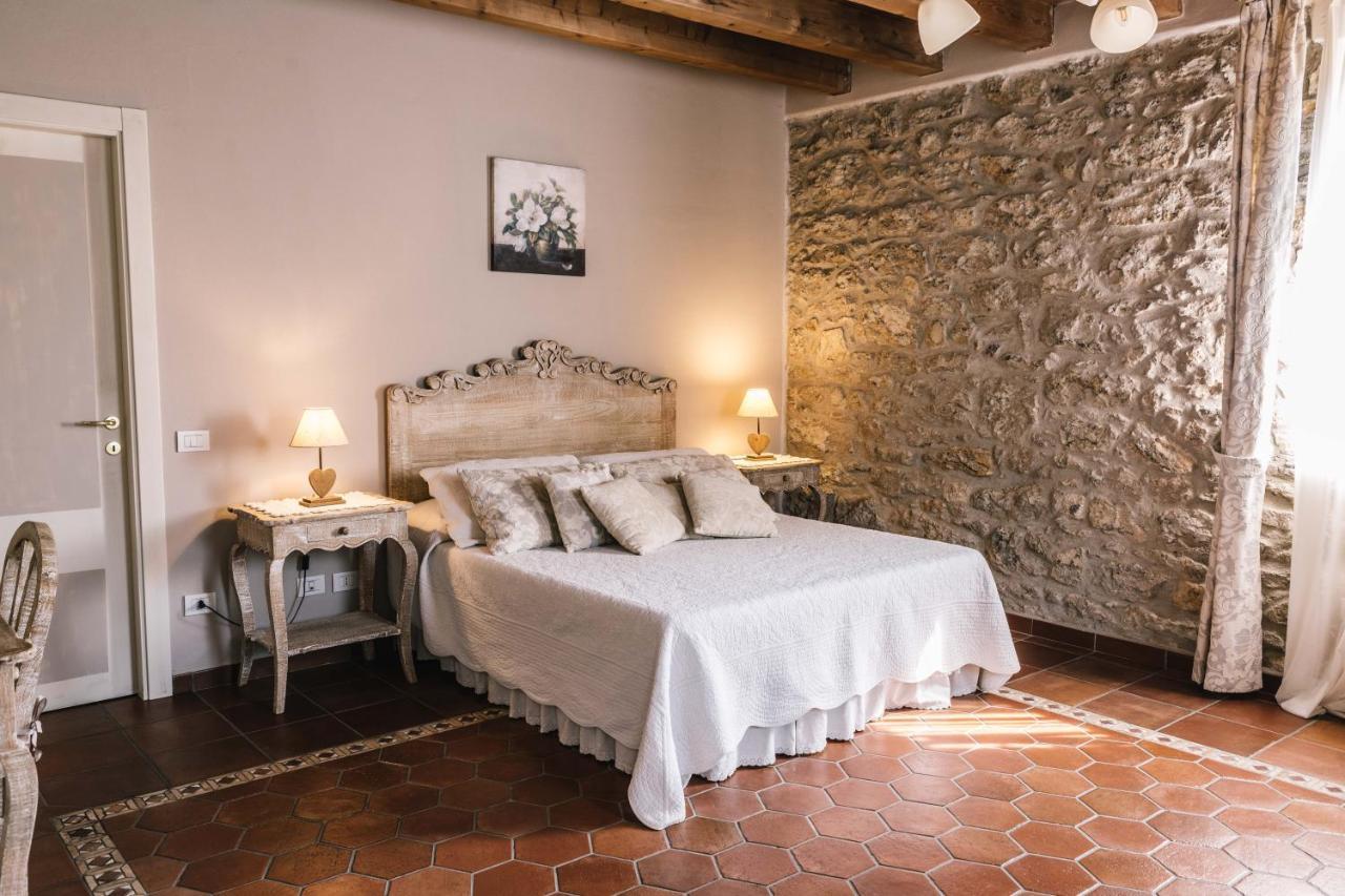 B&B - Relais de charme la Caminella San Pietro in Cariano Extérieur photo